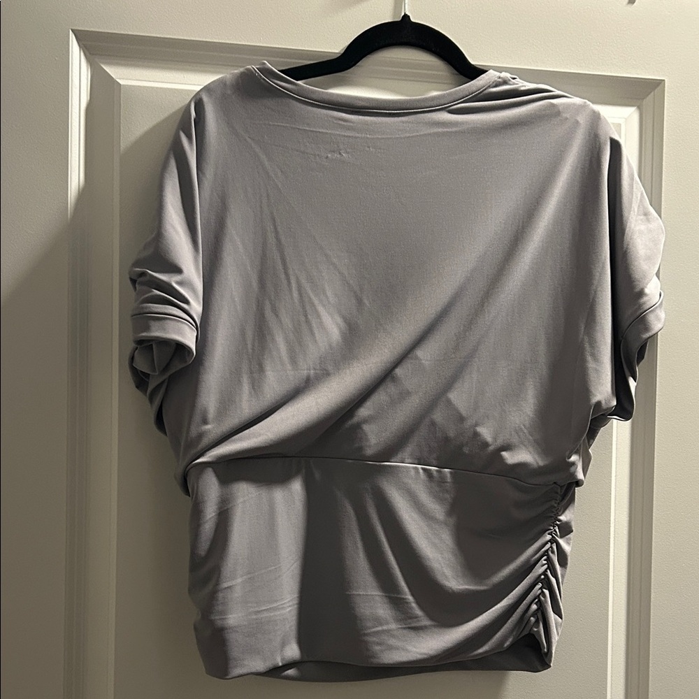 Express Gray Twist Short Sleeve Top - Picture 6 of 7